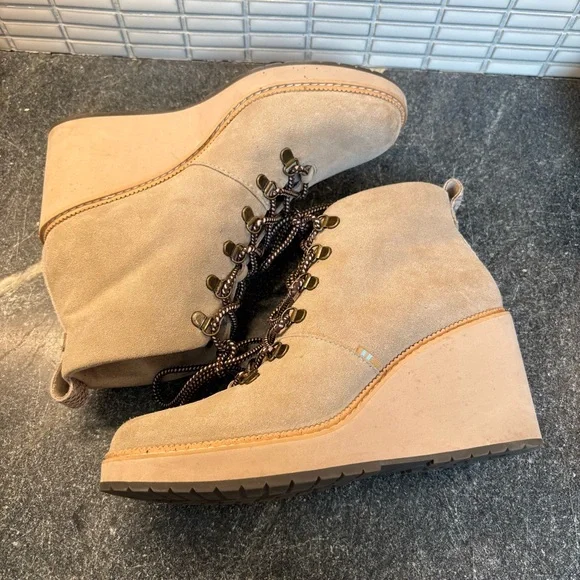 Toms Gray Ankle Boots with Wedge Heel - Picture 3 of 8